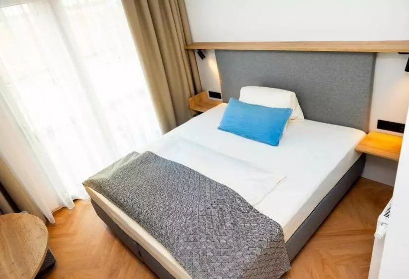 ペンション Zum Lenz