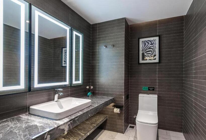 Xana Hotelle Zhongshan Fuhua Road