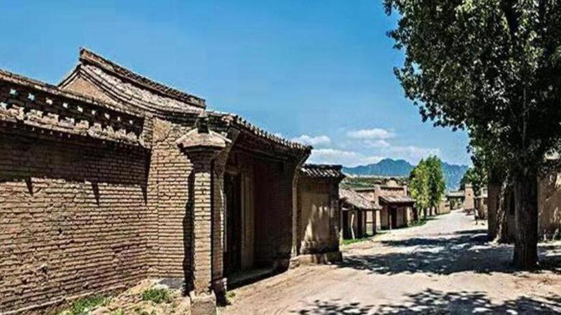 Xana Hotelle·shanghai Songjiang Sports Center Metro Station