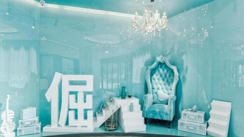 Xana Hotelle·shanghai Songjiang Sports Center Metro Station