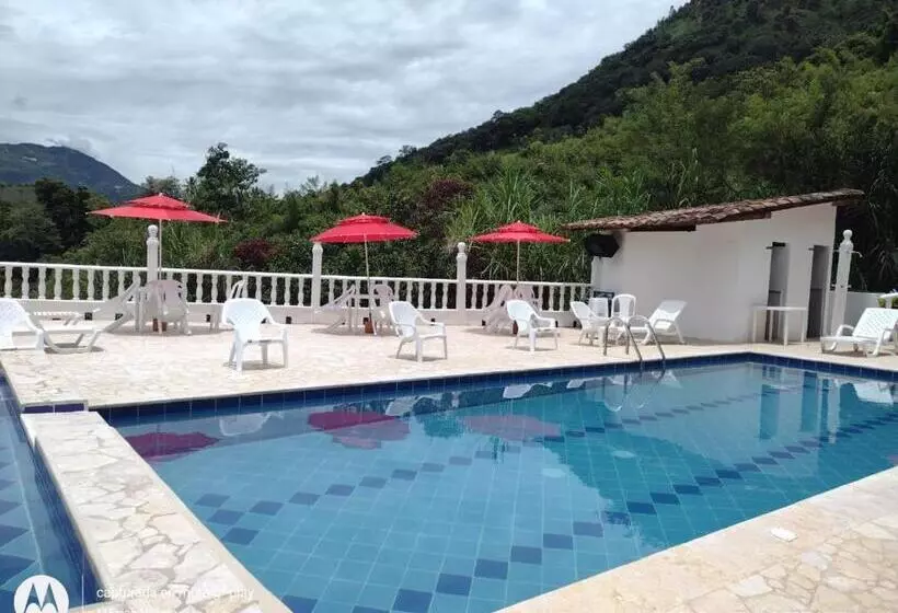 ユースホステル Finca Hotel El Recreo