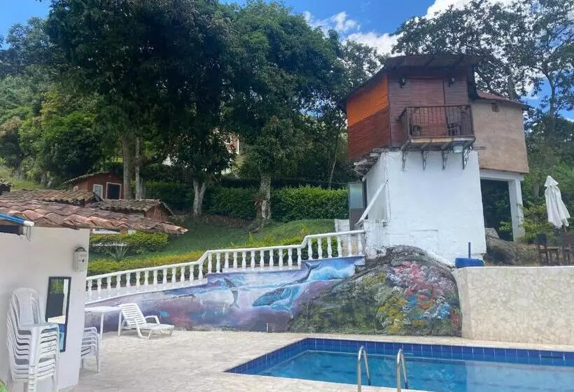ユースホステル Finca Hotel El Recreo