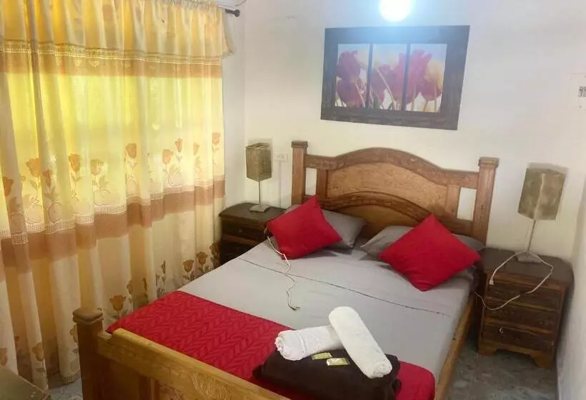 ユースホステル Finca Hotel El Recreo