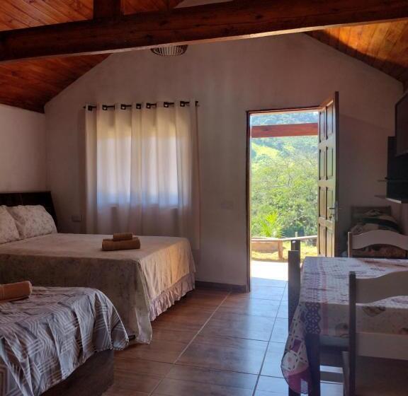 Bed and Breakfast Chalé Encantos De Minas 2