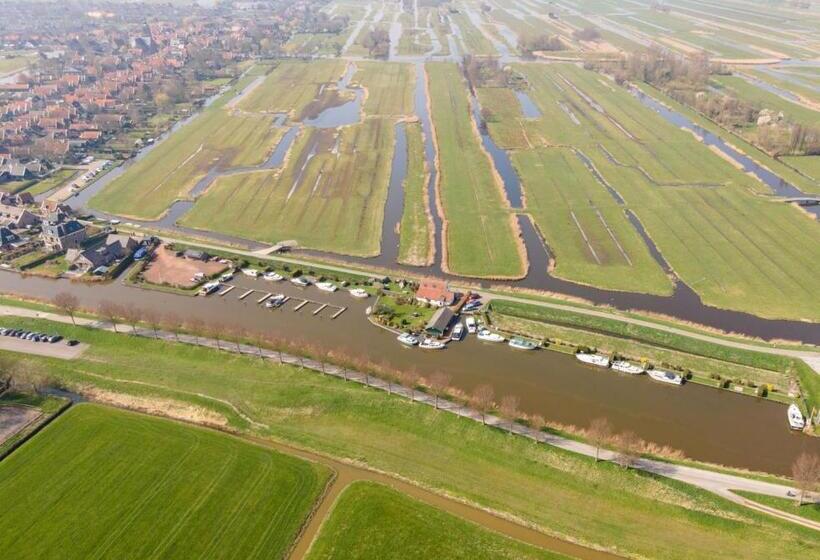 مبيت وإفطار Polderzicht