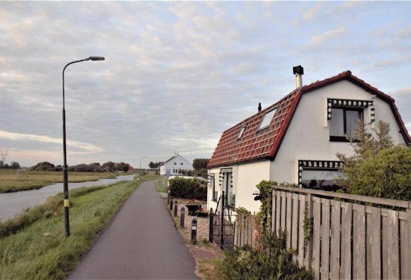 مبيت وإفطار Polderzicht