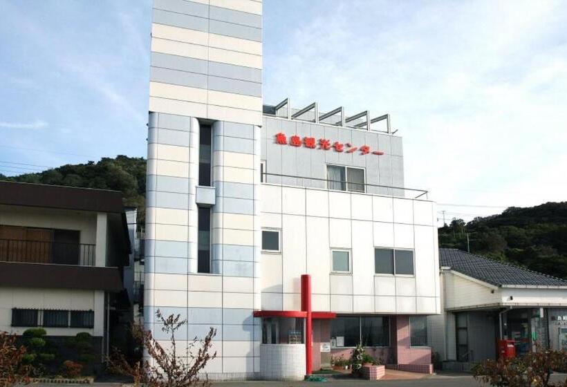فندق 魚島観光センター