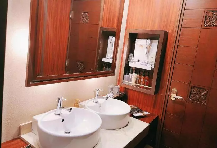 Hotelli Balis   Adult Only