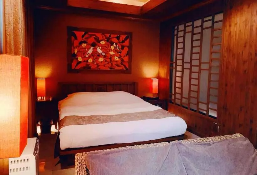 Hotelli Balis   Adult Only