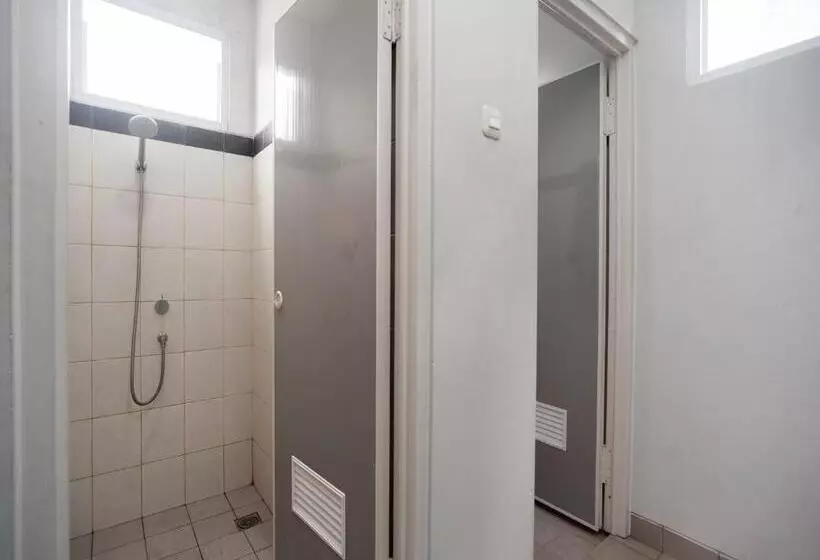 Hotelli Pandu Raya Home