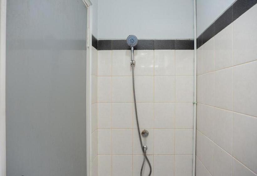 Szálloda Pandu Raya Home