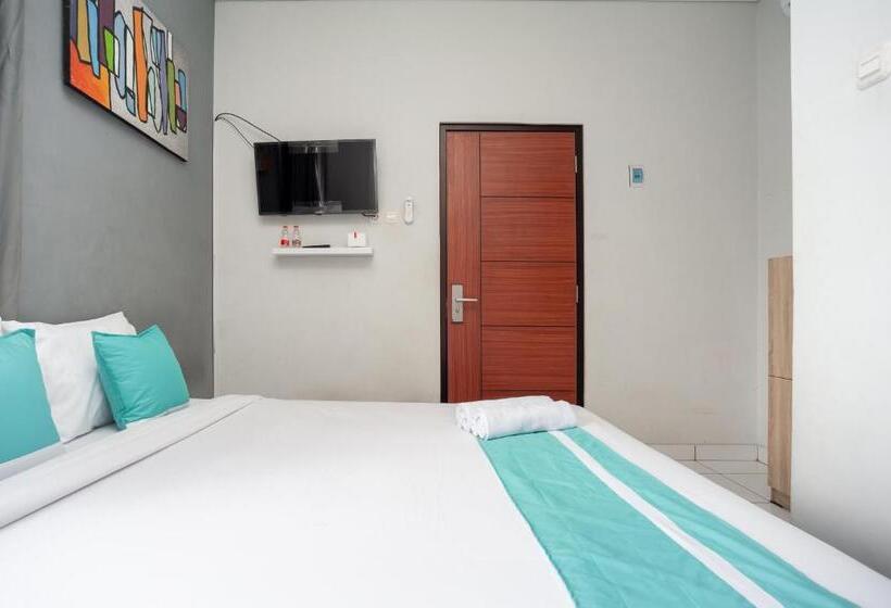 Szálloda Pandu Raya Home