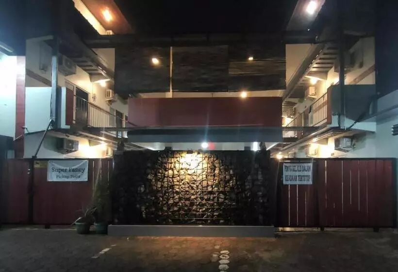 Hotelli Puspiptek Residence Syariah Mitra Reddoorz