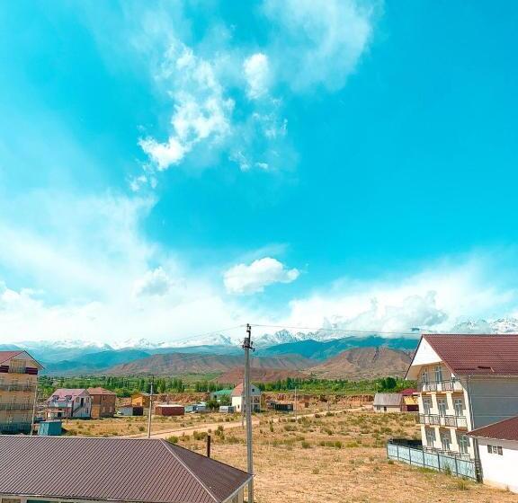 پانسیون арноо