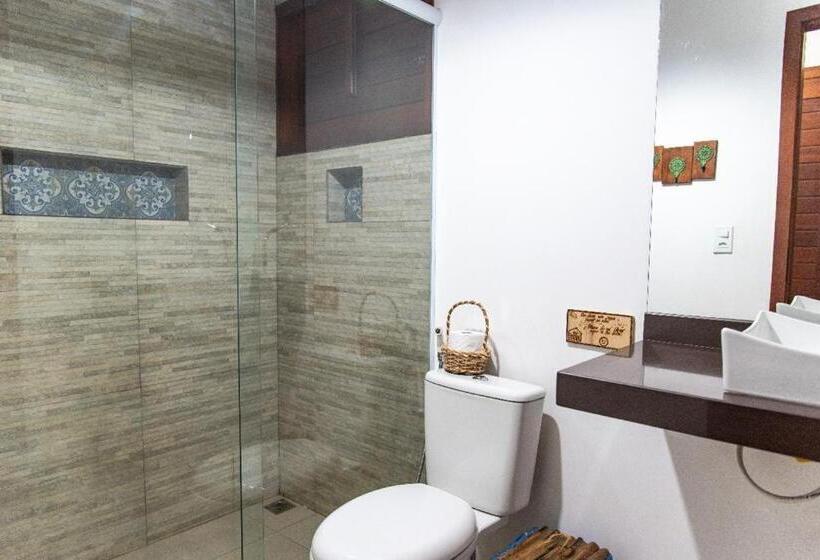 پانسیون Casa Wayra