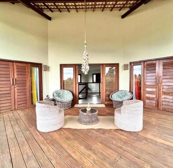 پانسیون Casa Wayra