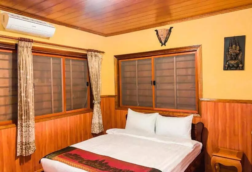 استراحتگاه Yoga Palm House Kep