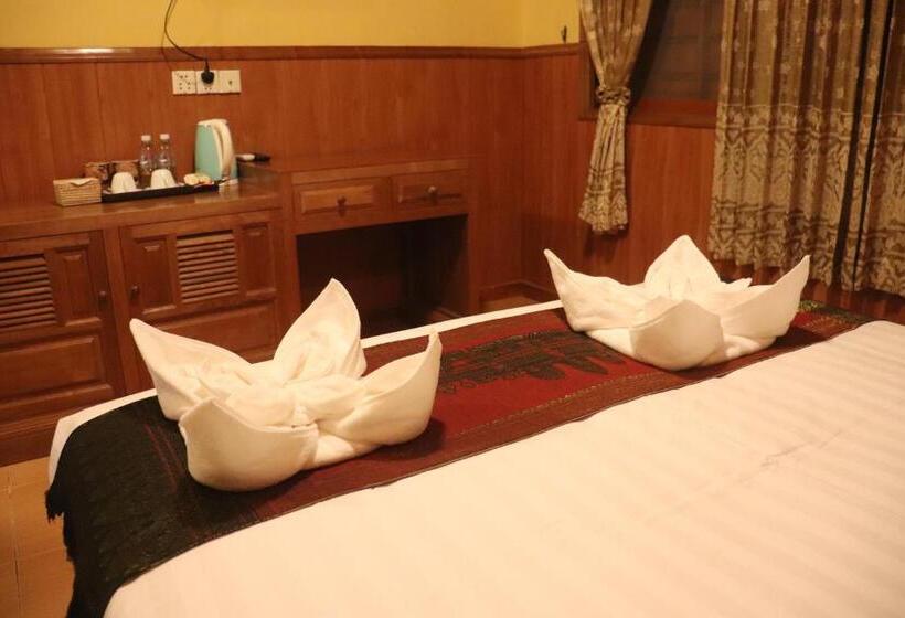 אתר נופש Yoga Palm House Kep