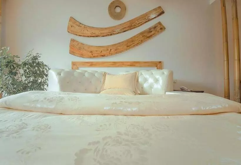 Hotelli Hongfu Villa   Zhangjiajie National Forest Park West Gate