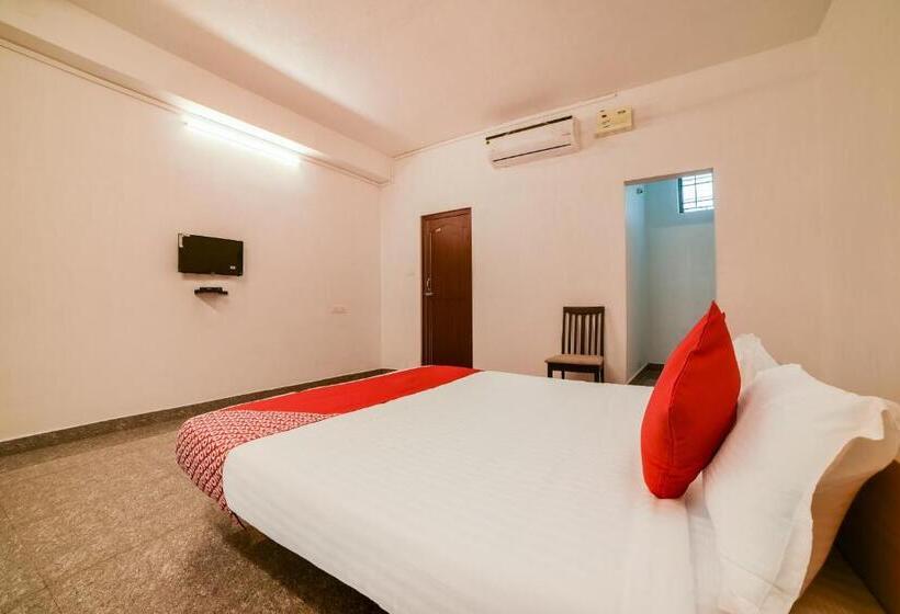 فندق Oyo Seascape Residency