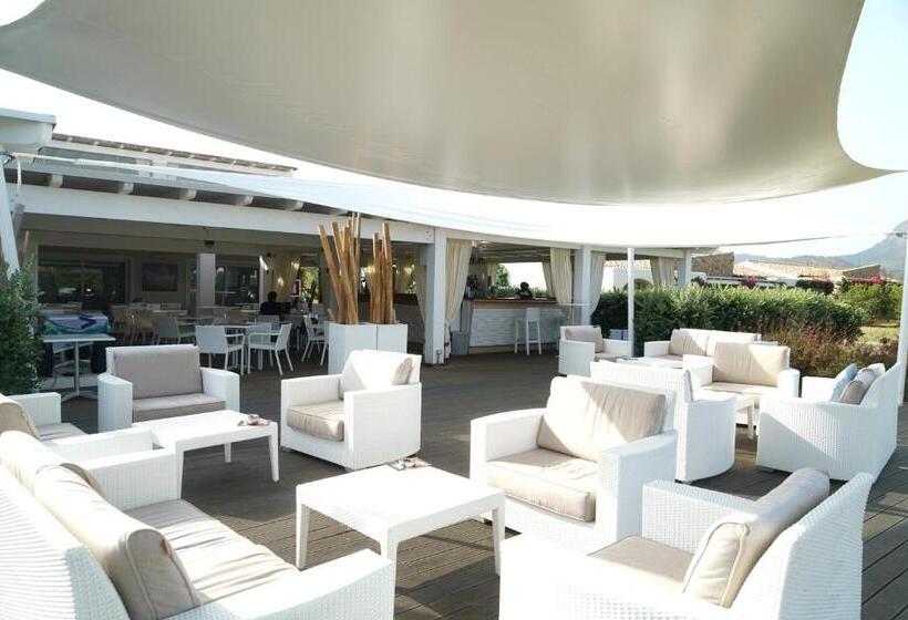 Отель Suneva Wellness & Golf Resort