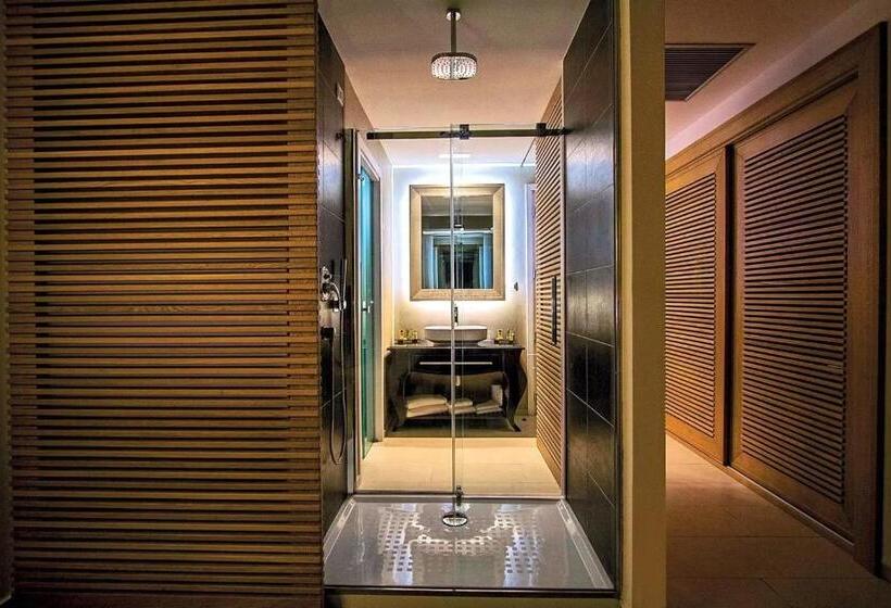 Отель Suneva Wellness & Golf Resort