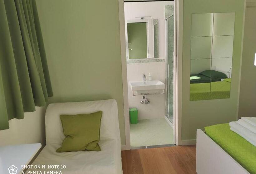 پانسیون Casa Valeria Ancona