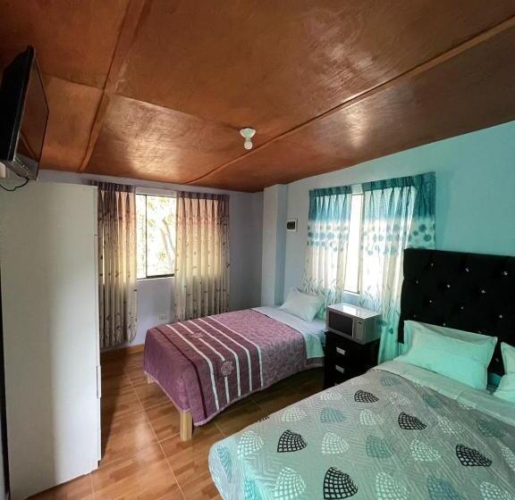 بنسيون Hostal Sol De Chosica