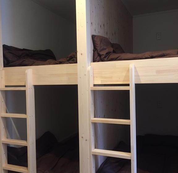 Ostello Hello Japan House