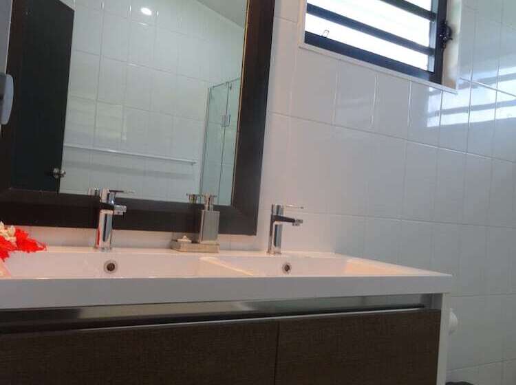 تختخواب و صبحانه Wellesley Hotel Rarotonga