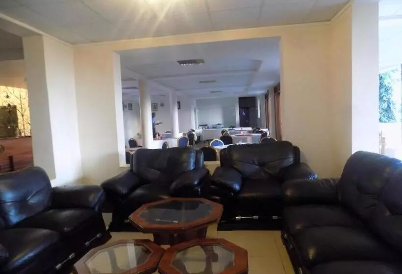 Kayegi Hotel Mbale