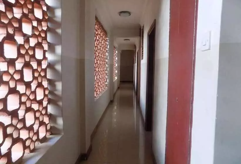 Kayegi Hotel Mbale