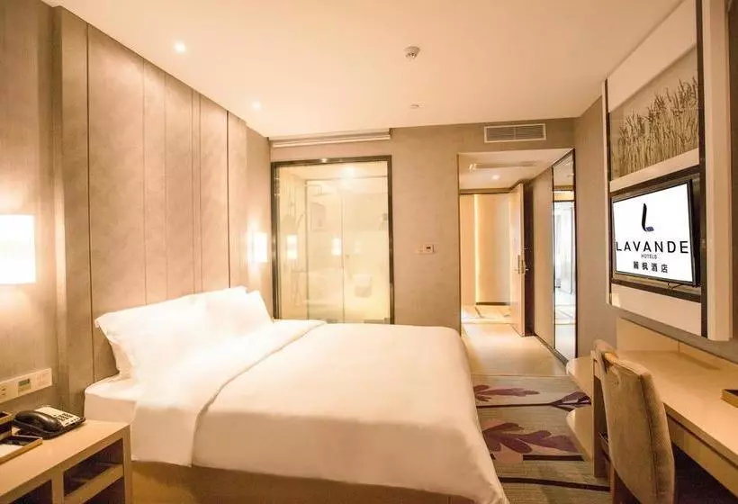 Lavande Hotel Guangzhou Panyu Changlong Zhong Hua Food City Branch