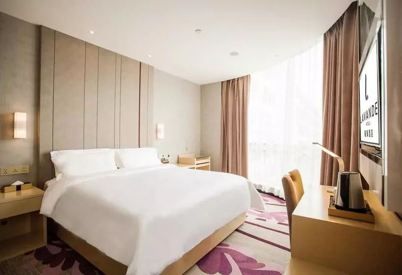 Lavande Hotel Guangzhou Panyu Changlong Zhong Hua Food City Branch