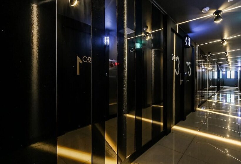 مُتل Busan Sasang Namuneulbo