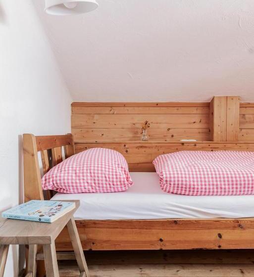 ユースホステル Berggasthaus & Lodge Resterhöhe