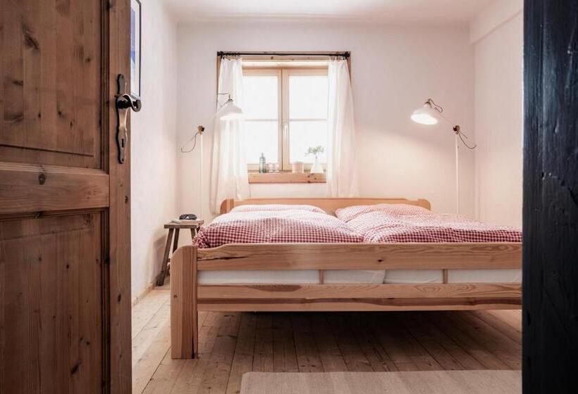 ユースホステル Berggasthaus & Lodge Resterhöhe