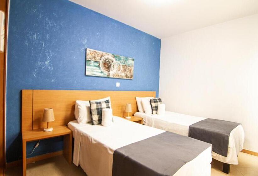 هاستل Deluxe Apart