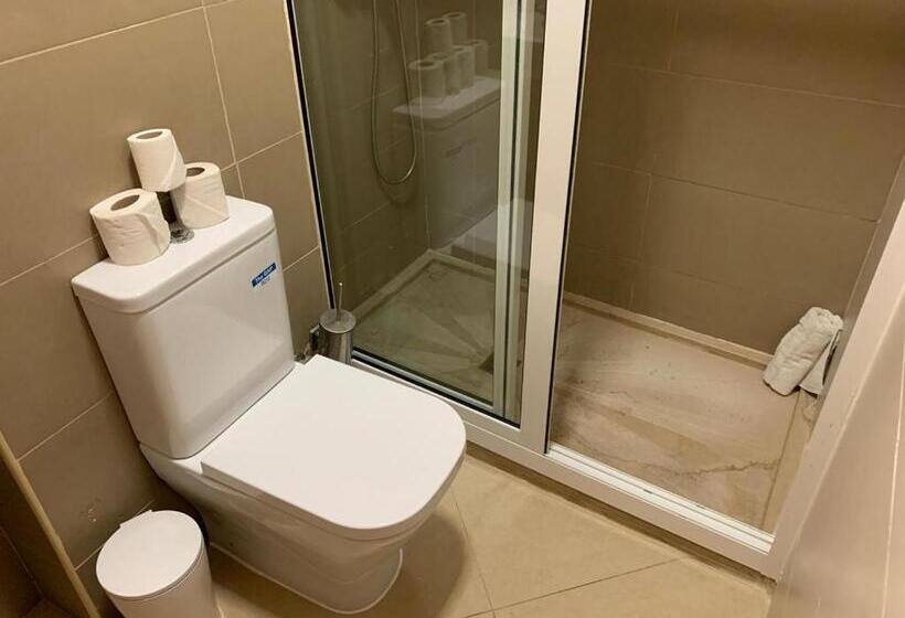 هاستل Deluxe Apart