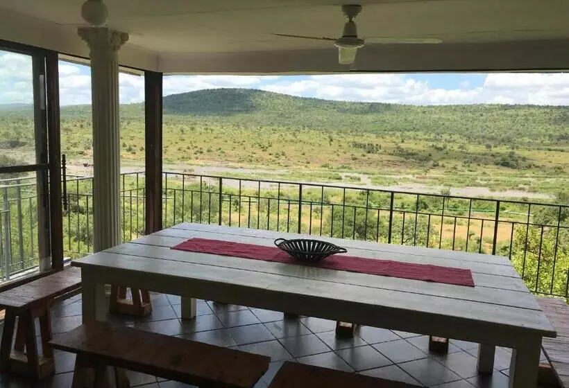 Retkeilymaja Komati Kruger Villas