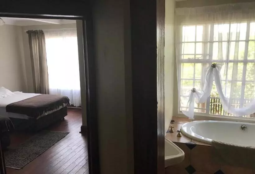 Retkeilymaja Komati Kruger Villas