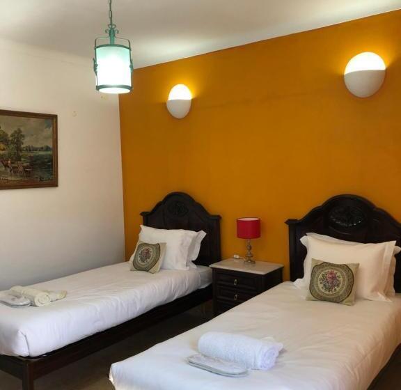 تختخواب و صبحانه Villa Do Mar Sw