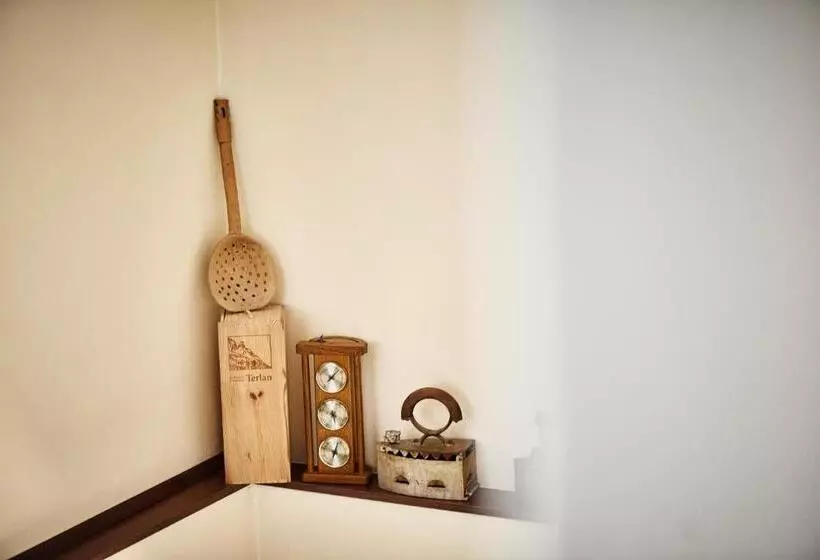 Aamiaismajoitus (B&B) Villa Lupu