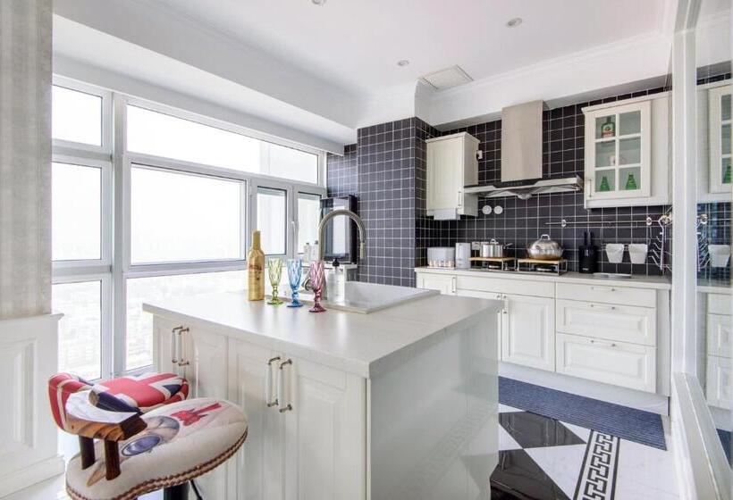 Hotel 【locals】tianjin Hedong District· Ding Tai Building·