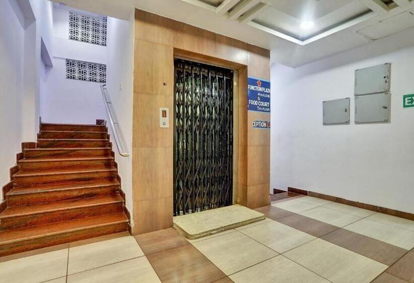 酒店 Townhouse Eluru