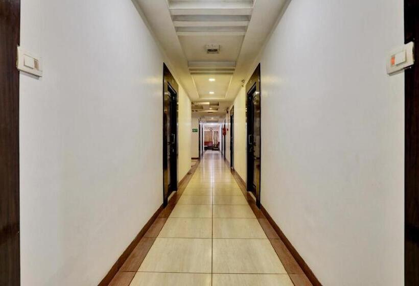 酒店 Townhouse Eluru