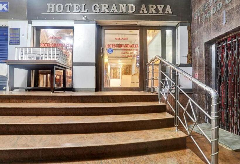 酒店 Townhouse Eluru