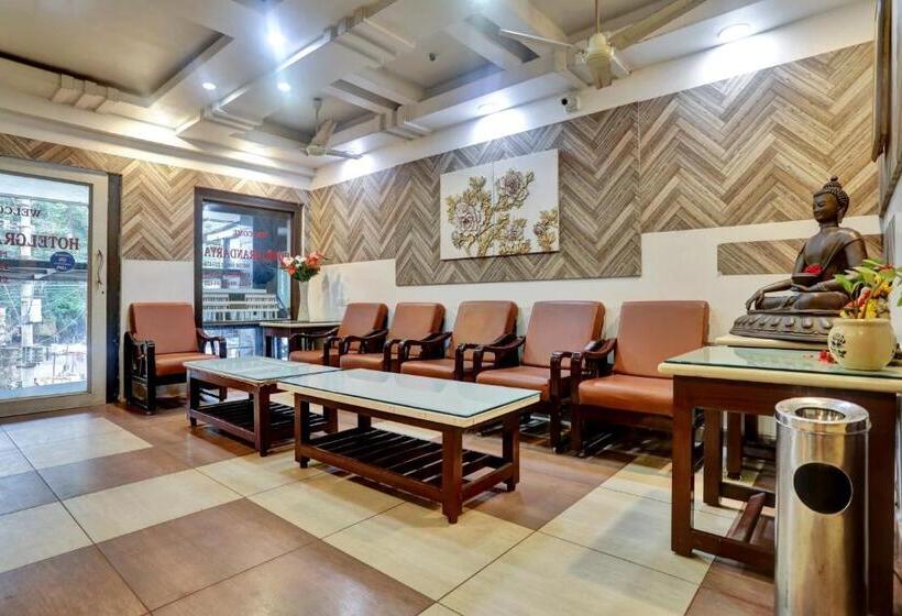 酒店 Townhouse Eluru