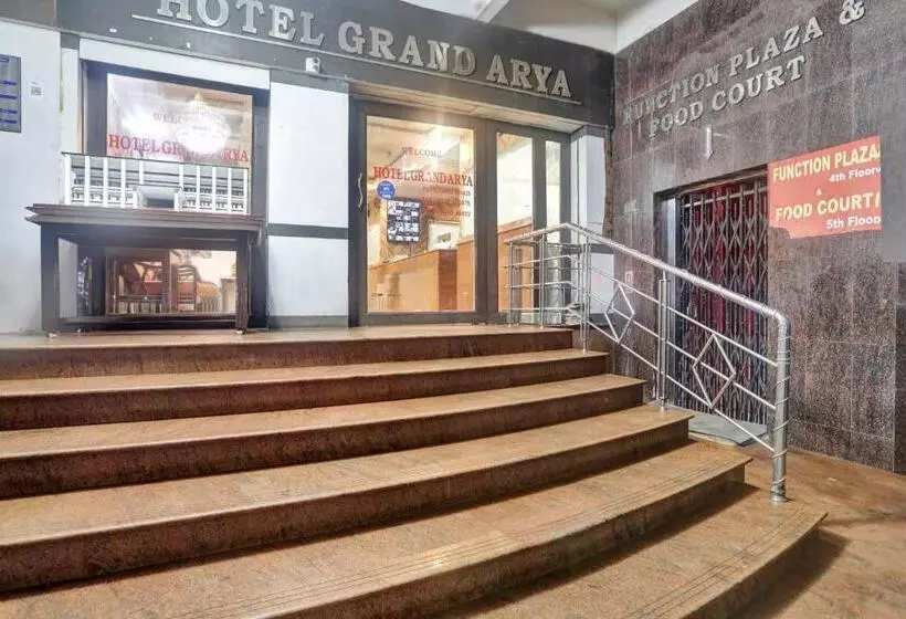 ホテル Townhouse Eluru