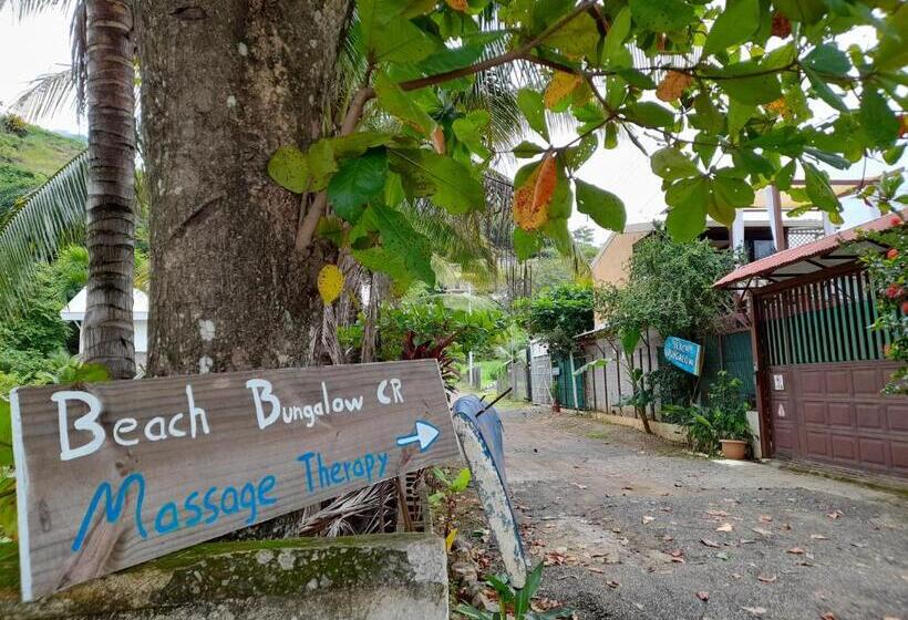 پانسیون Jaco Surf Beachbungalow